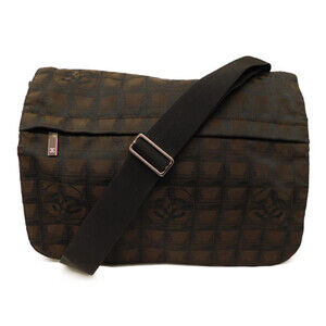 CHANEL Messenger Bag Black